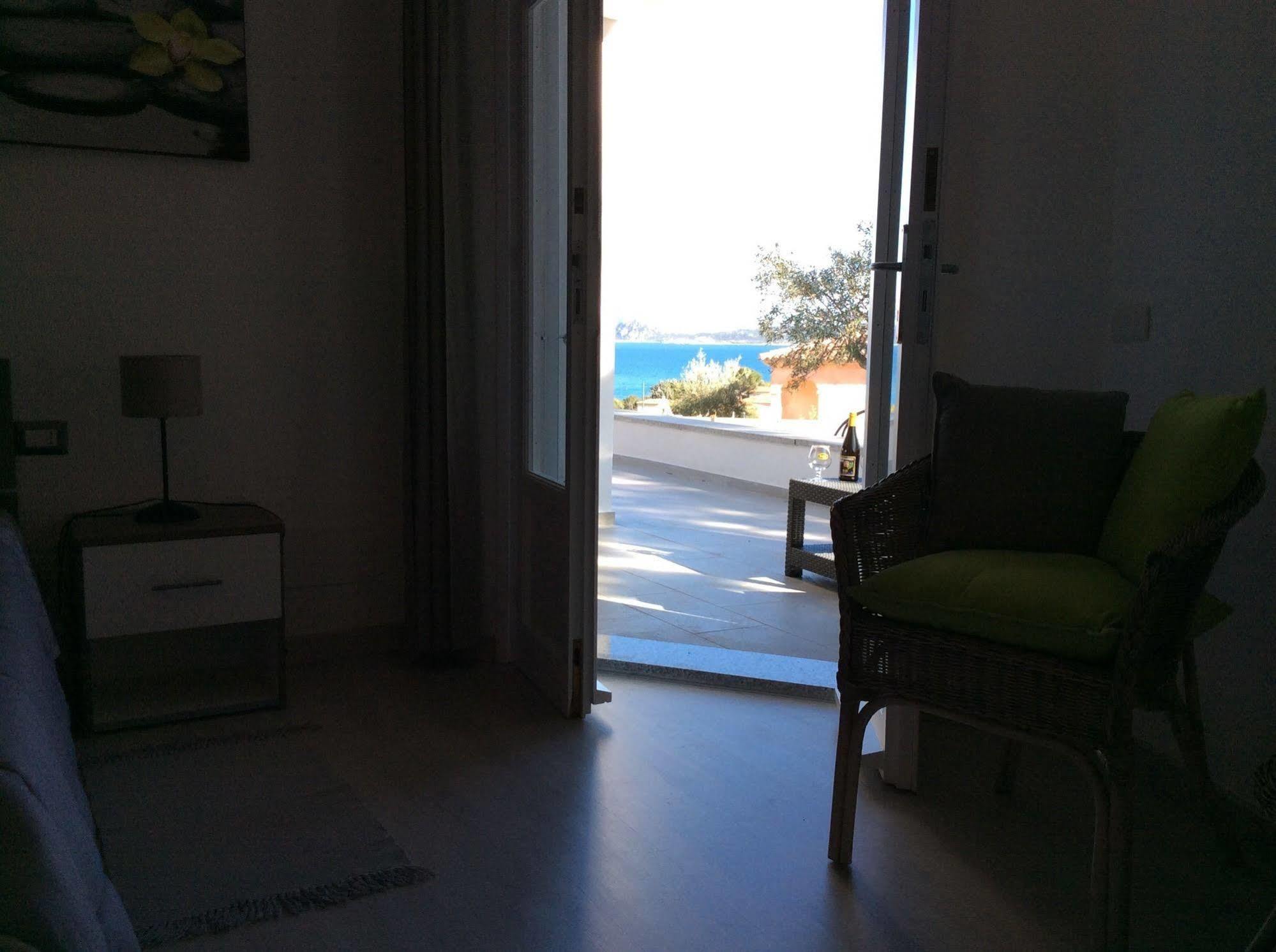 Bed and Breakfast Domus de Diana Olbia Exterior foto