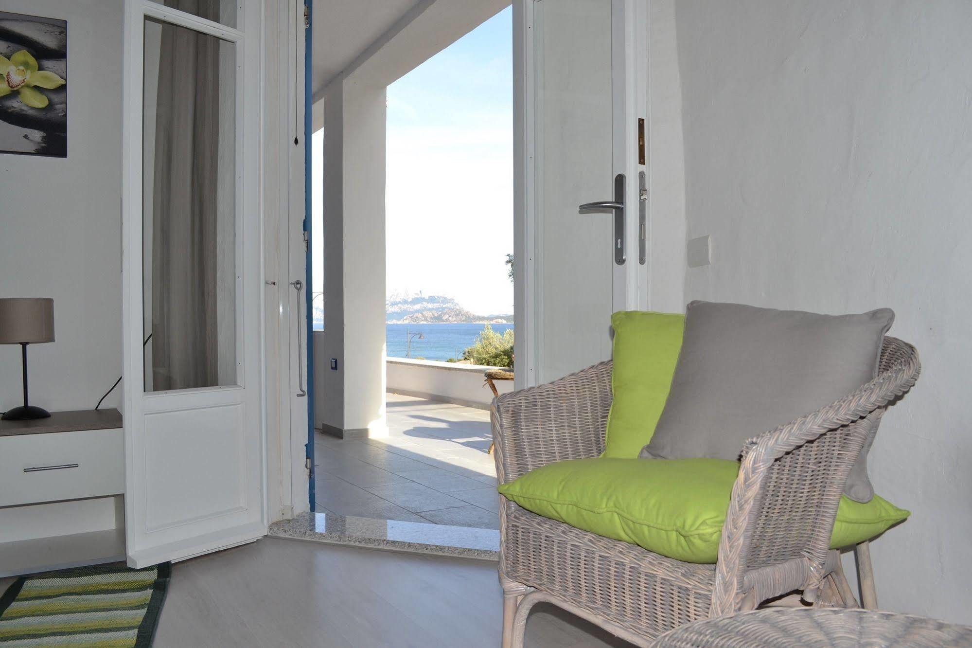 Bed and Breakfast Domus de Diana Olbia Exterior foto